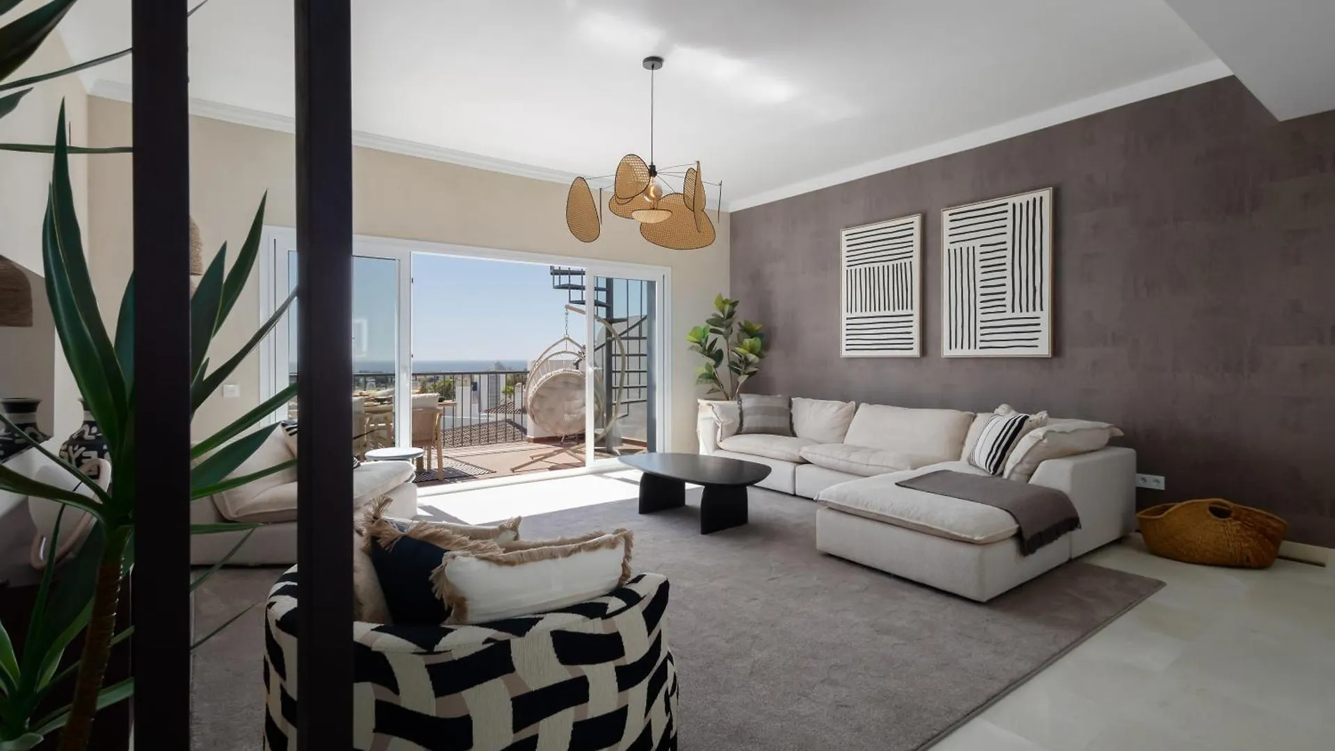 Luxe Penthouse In Golf Paradijs Εστεπόνα Ισπανία